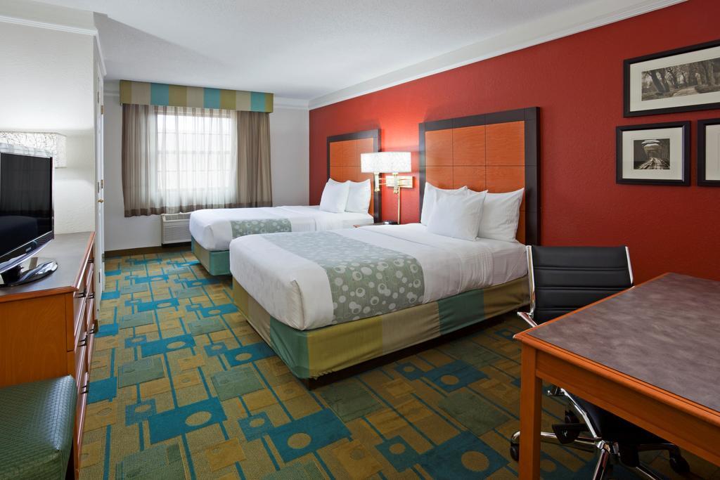La Quinta Inn Chicago Окбрук Террас Экстерьер фото