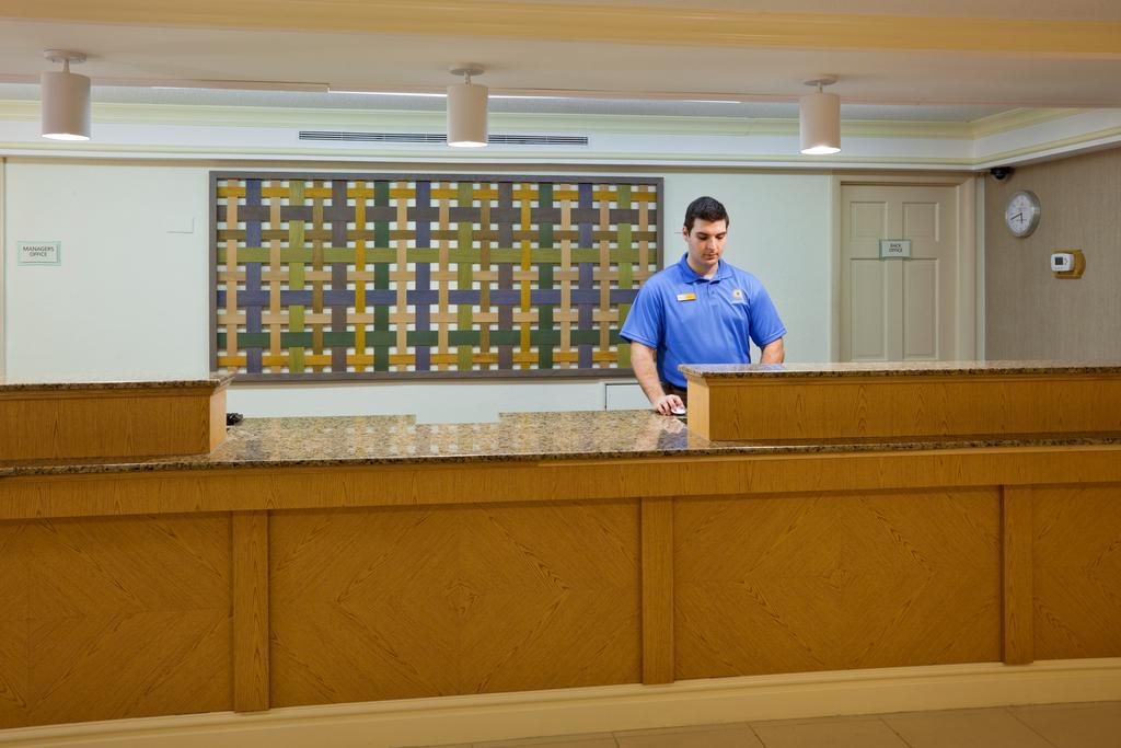 La Quinta Inn Chicago Окбрук Террас Экстерьер фото