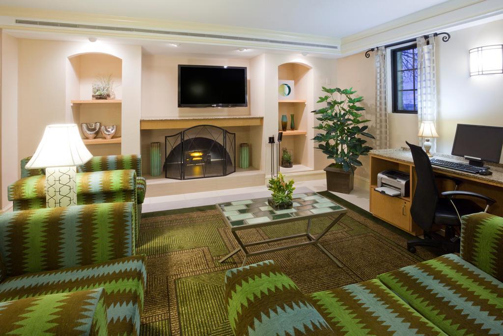 La Quinta Inn Chicago Окбрук Террас Экстерьер фото