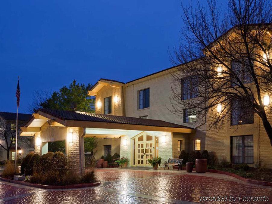 La Quinta Inn Chicago Окбрук Террас Экстерьер фото